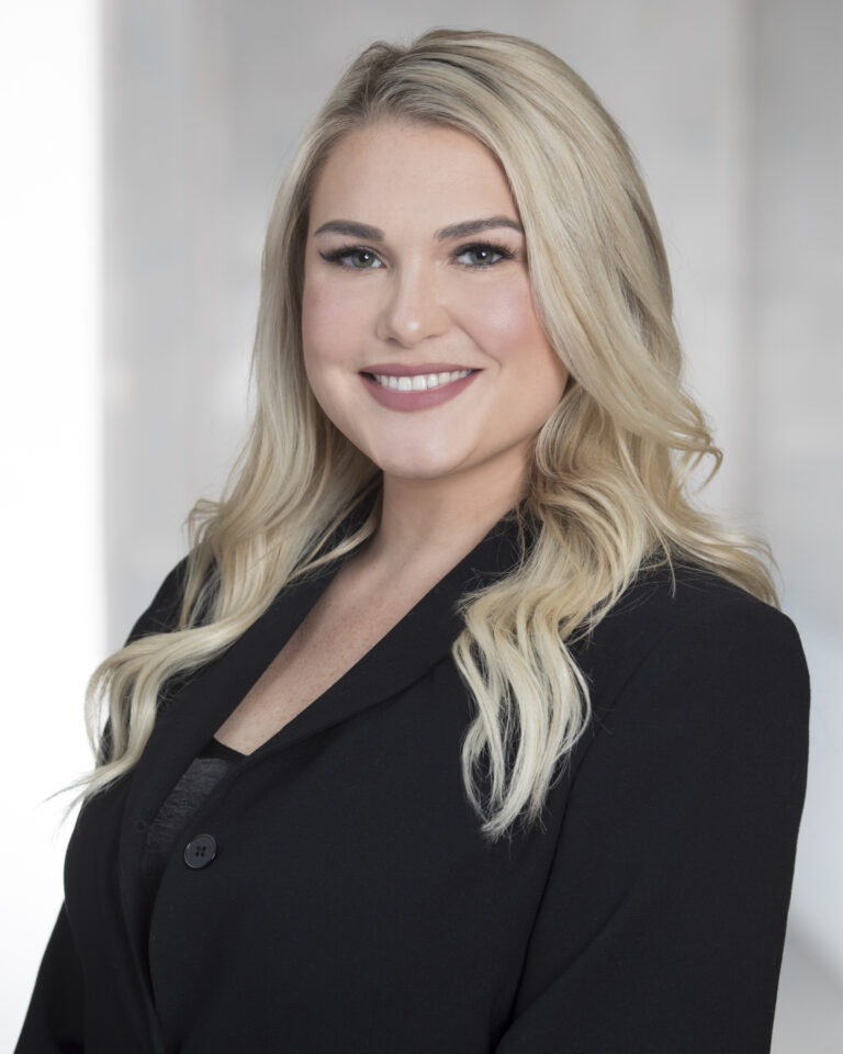 Headshot of Erin Wilson Senior Client Service Associate for NorthRock Partners