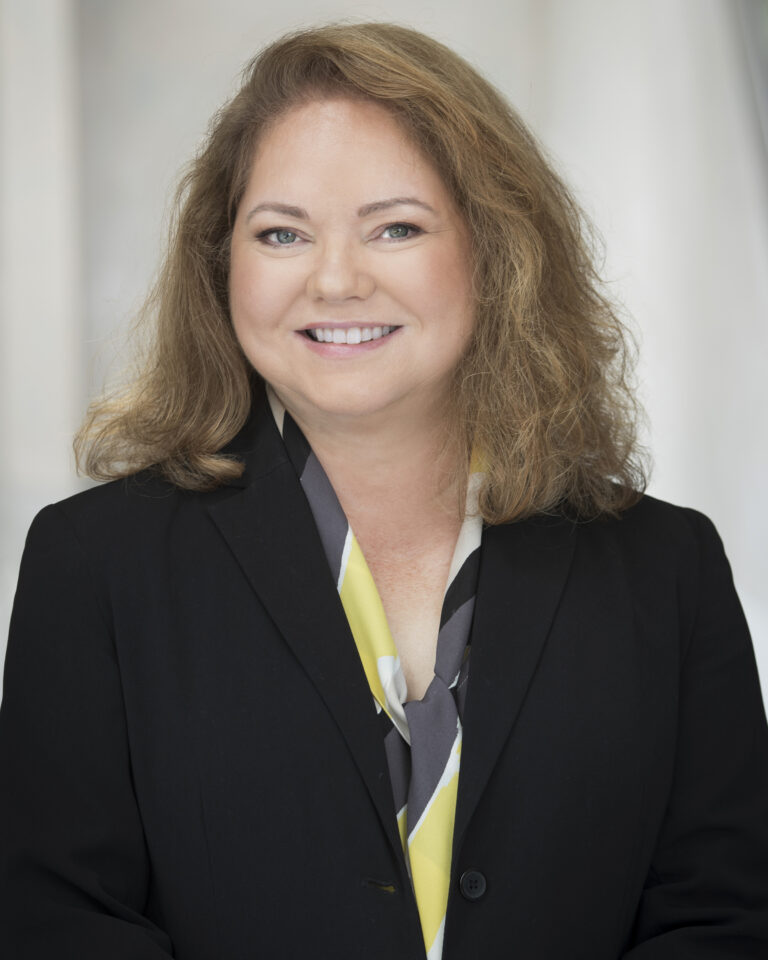 Headshot of Linda Gibson Client Service Associate for NorthRock Partners